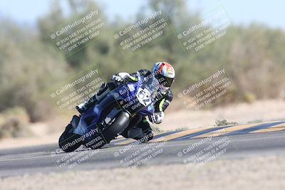 media/Nov-02-2025-CVMA (Sun) [[337aff29ab]]/Race 8-Formula Lightweight Twins Shootout/